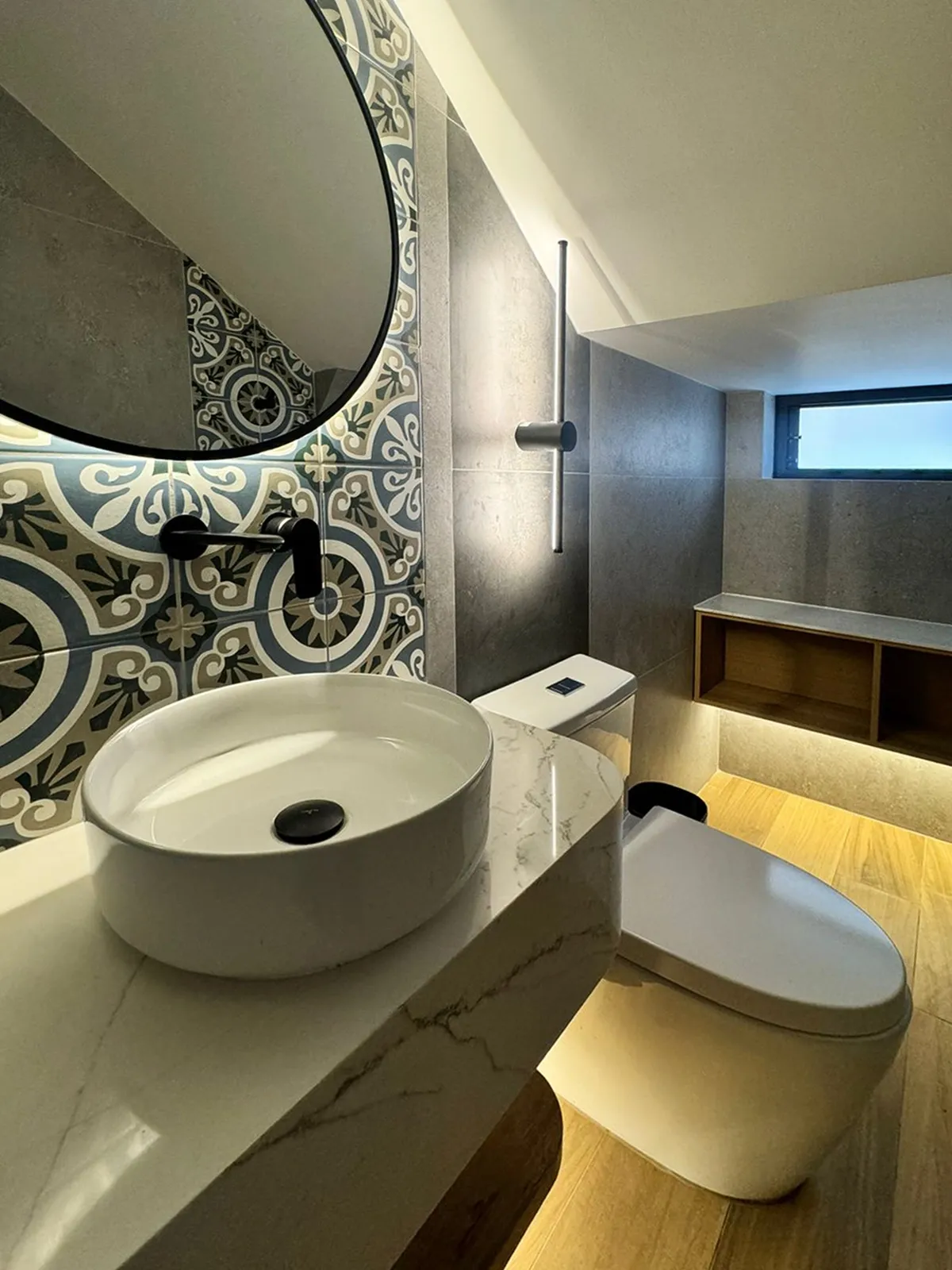 Baño Sevilla - imagen 1